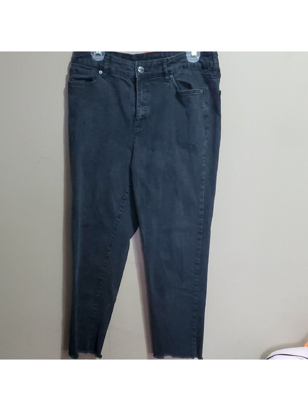 Joe Fresh Women's Black High Rise Crop Jeans Size 32